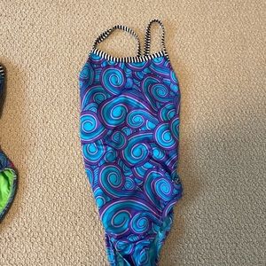 One piece bathing suit